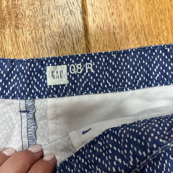 Gap Patterned Shorts - Picture 3 of 3